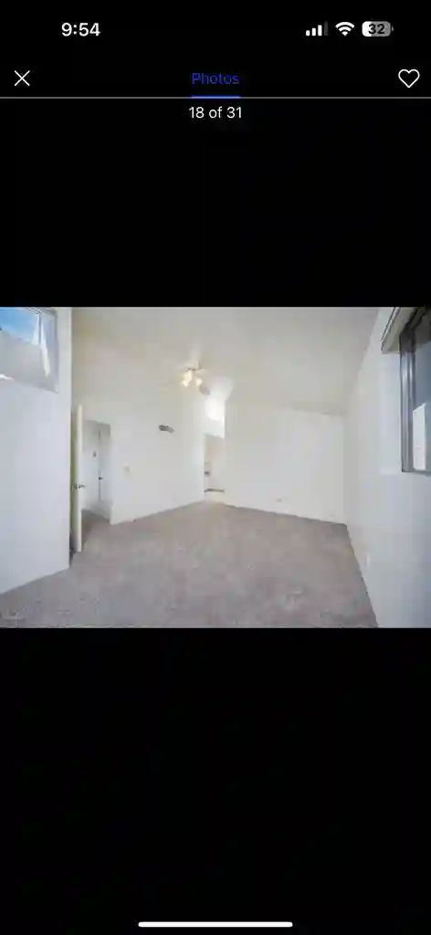 Master bedroom for rent right byTMC