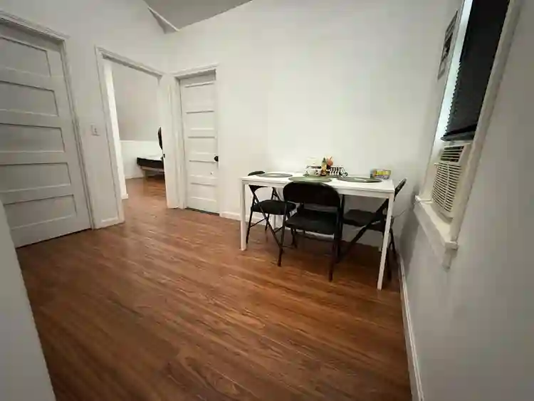 Two Bedroom Apt Everything Included