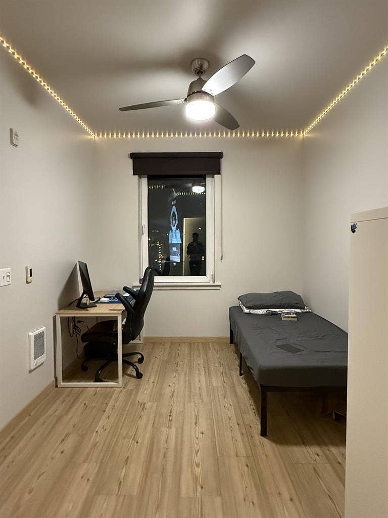 B unit in true north apts - SLU