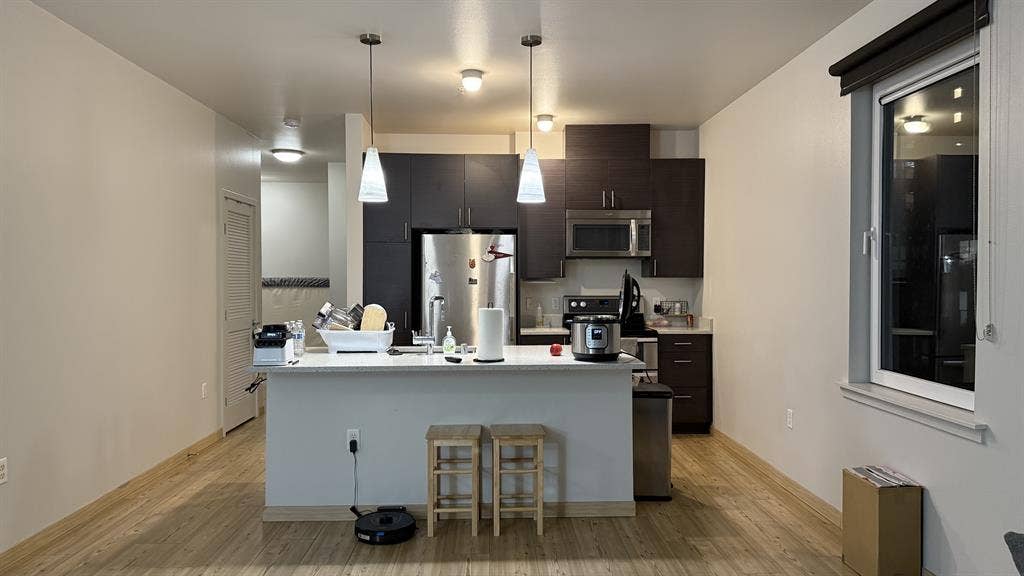 B unit in true north apts - SLU