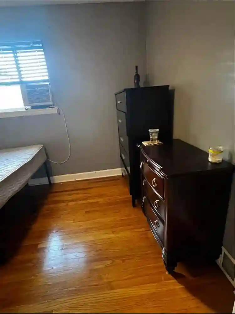 Furnished Bedroom in Warren, Mi