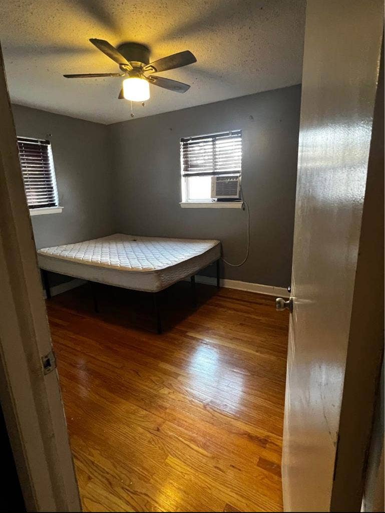 Furnished Bedroom in Warren, Mi