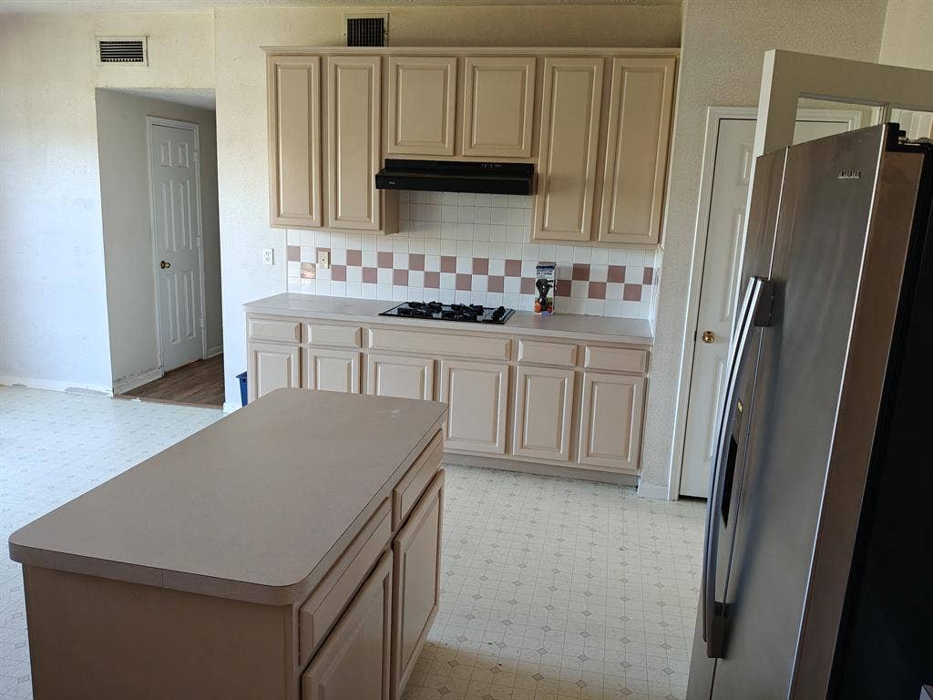 Room for rent in Sugar land