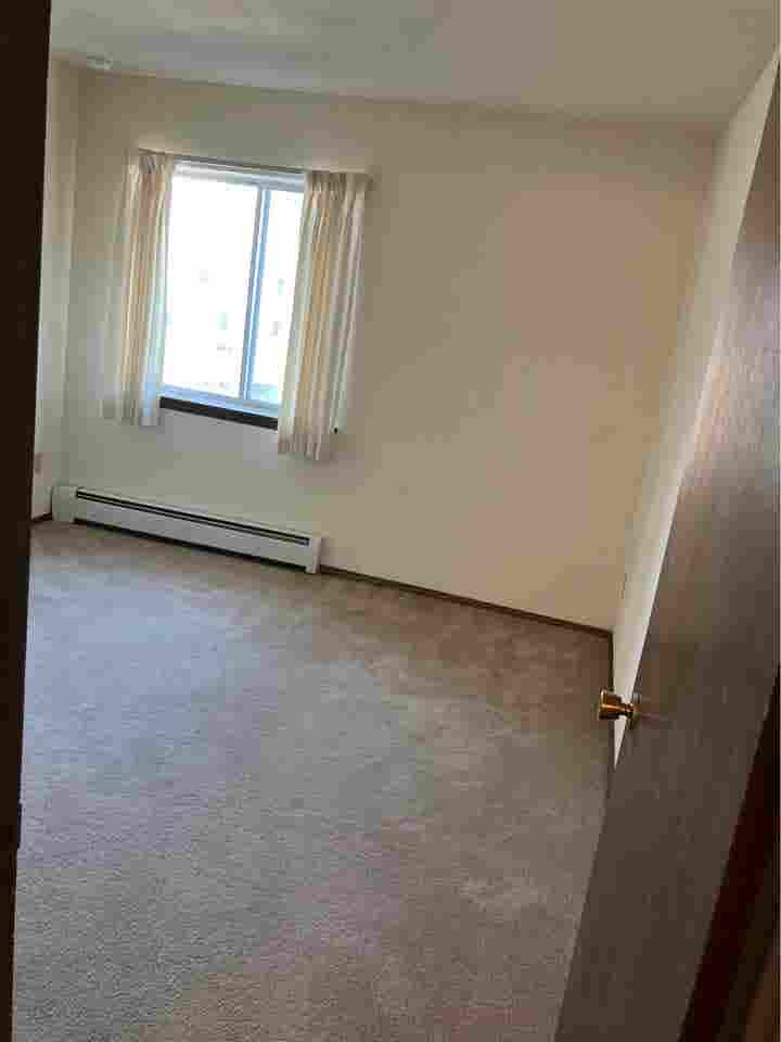 Spacious One Bedroom Apartment