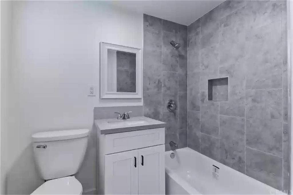 Room for rent near DTLA