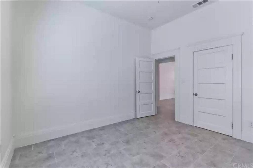 Room for rent near DTLA