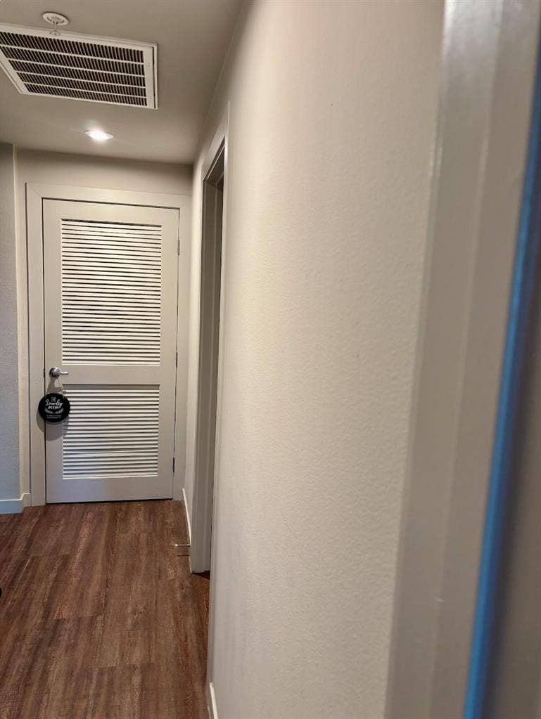 Luxury Room – Female Roommate