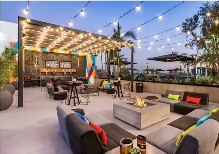 Luxury Room – Female Roommate