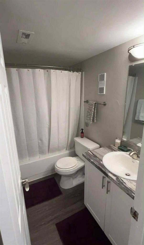 Lease Takeover Dec 1!