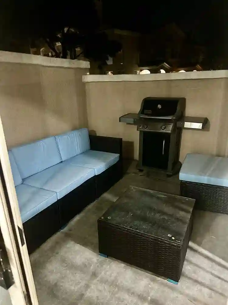 Private Room to rent - Female only!