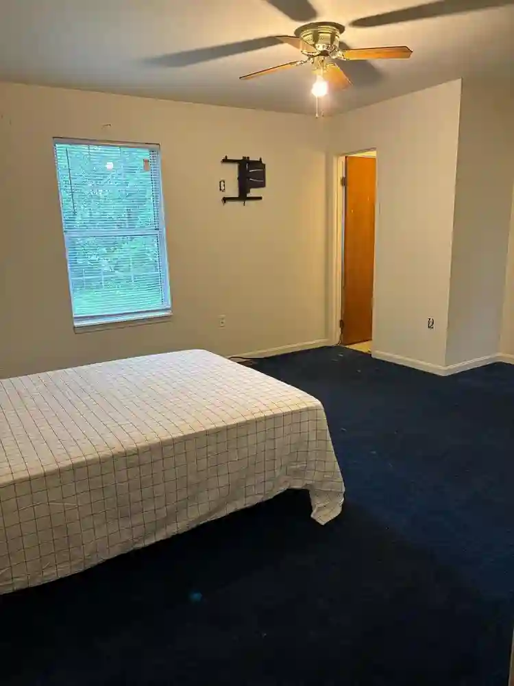 Room for rent in District heights