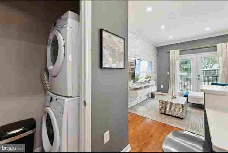 Modern Bath Condo for rent