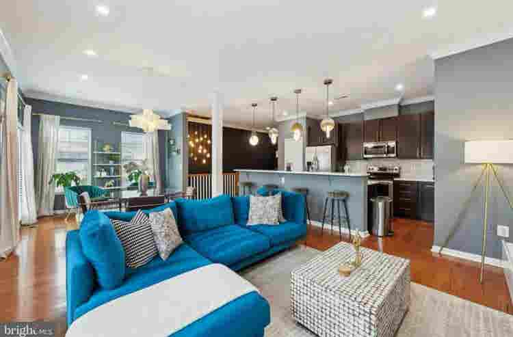 Modern Bath Condo for rent