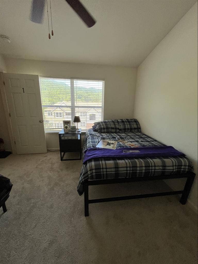 Looking for someone to sublease