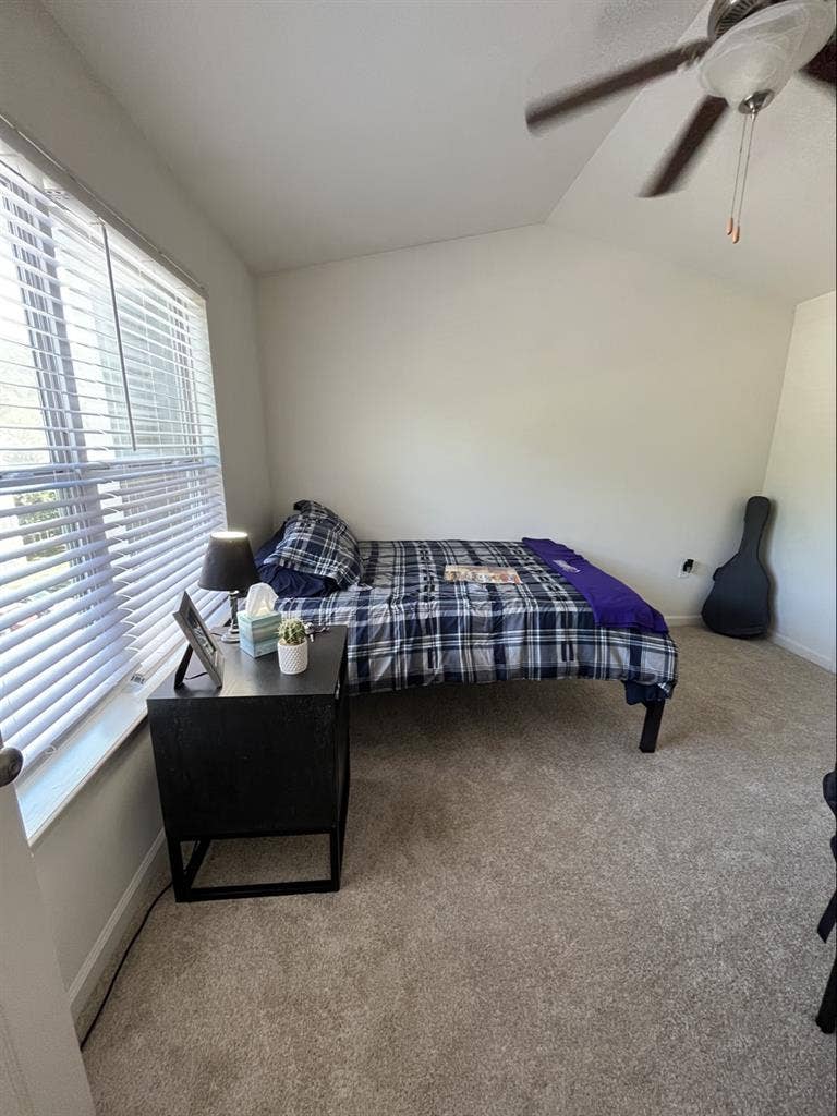 Looking for someone to sublease