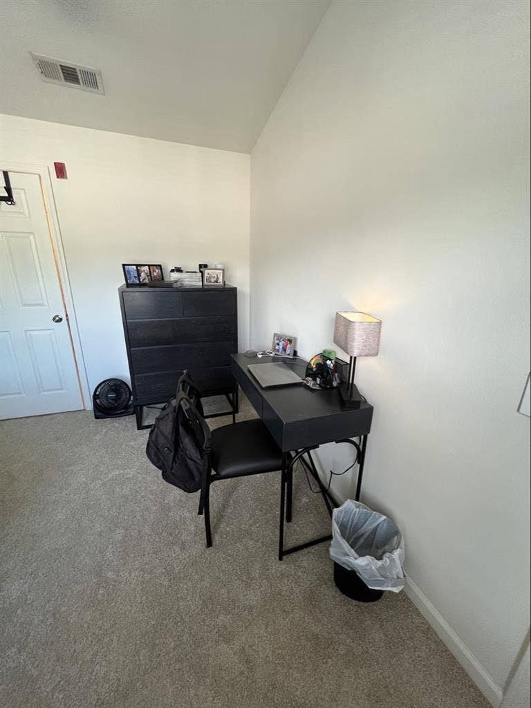 Looking for someone to sublease