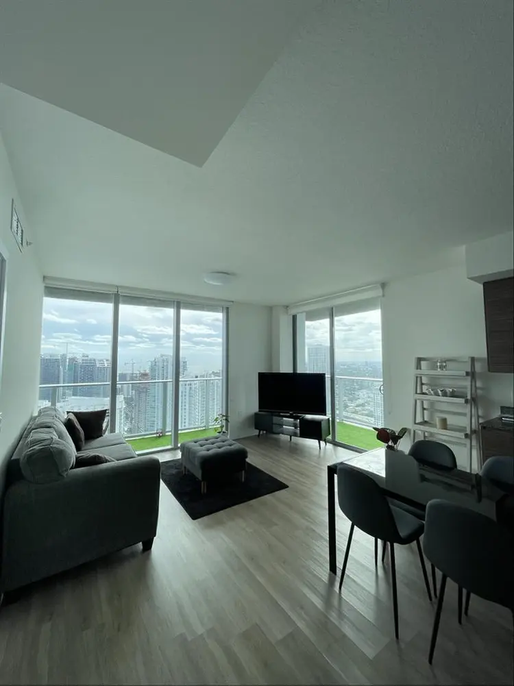 Penthouse with amazing city view!