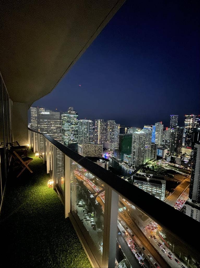 Penthouse with amazing city view!