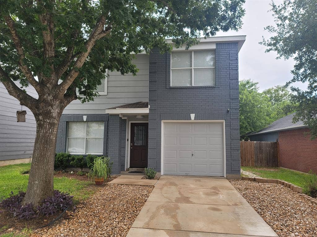 Room for Rent Near BAMC, HEB &amp; I