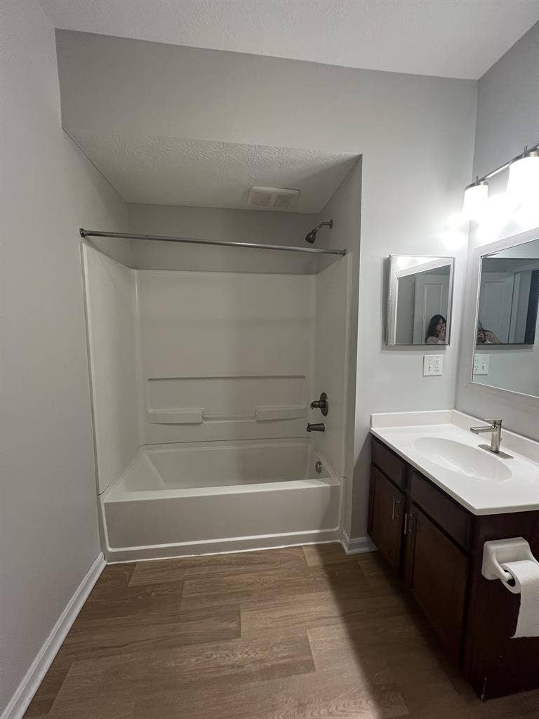 Lease Takeover - November RENT FREE