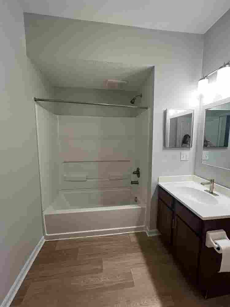 Lease Takeover - November RENT FREE