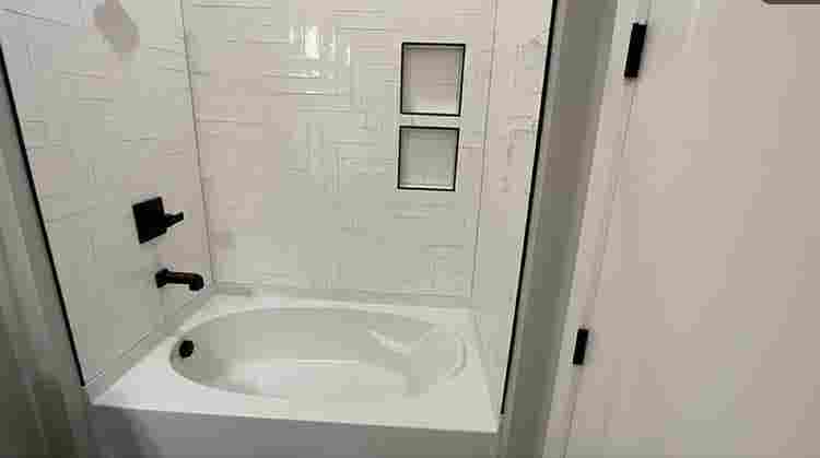 Pretty downtown apartment :)