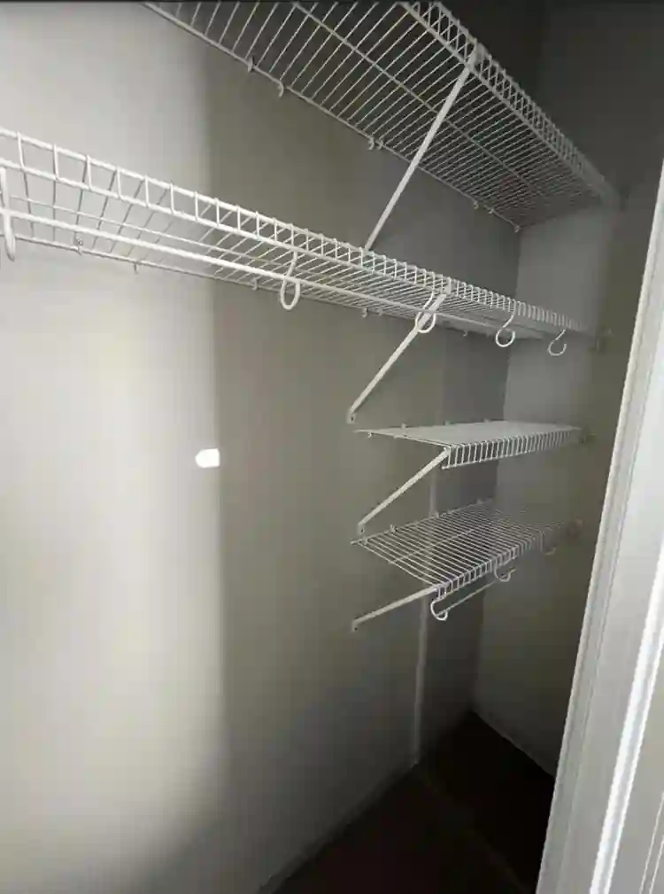 Looking to Sublease for Spring