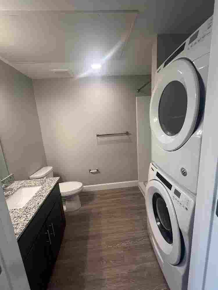 Studio for Sublease!!