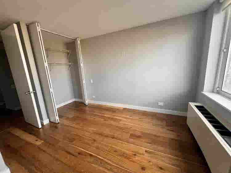 Room for sublet in luxury HK apt