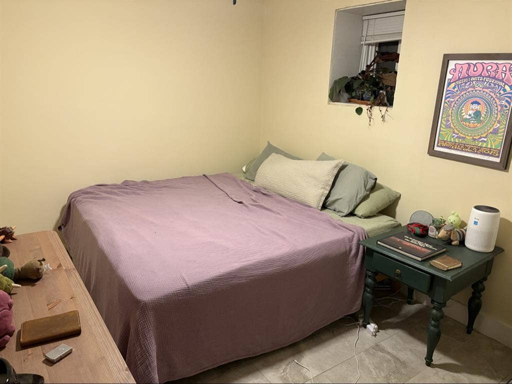 Sublease available for Dec-July