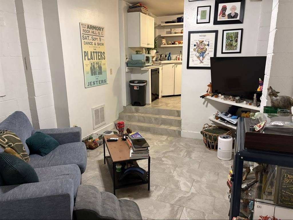 Sublease available for Dec-July