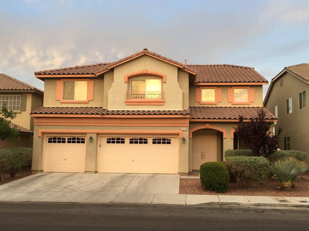 Room for rent with own bathroom