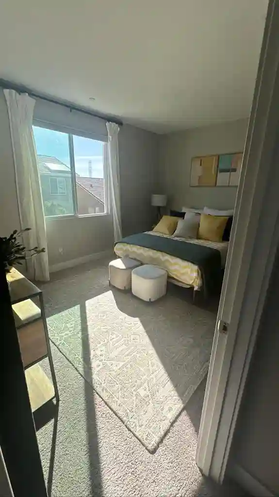 Furnished room for rent