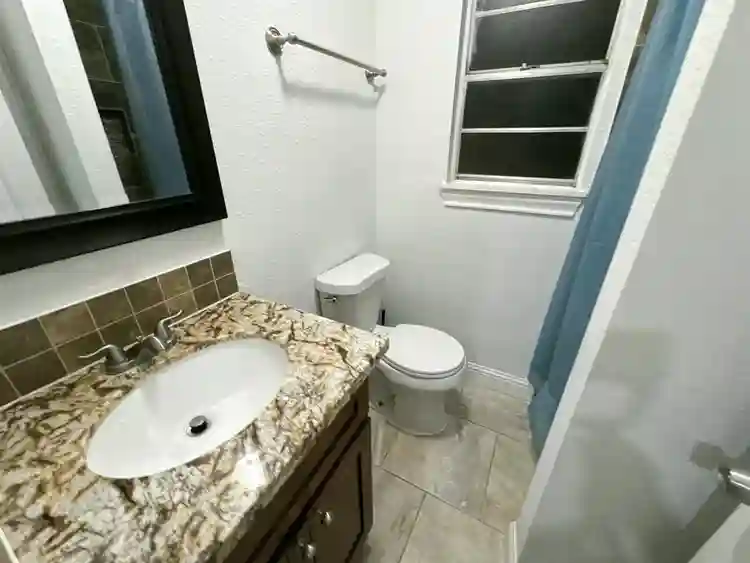 Co-Living Rooms For Rent