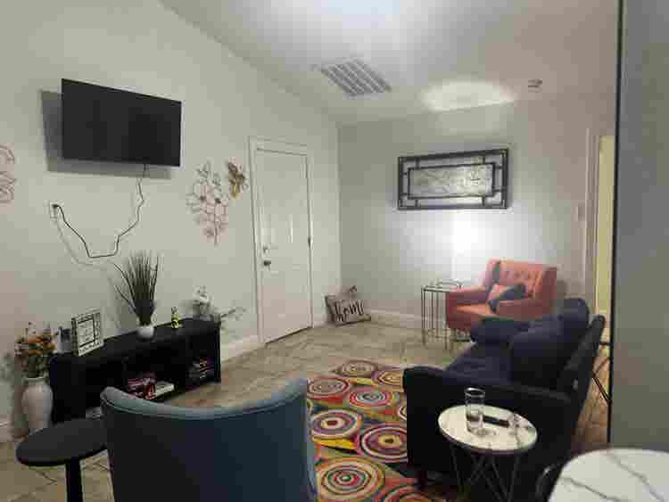 Co-Living Rooms For Rent