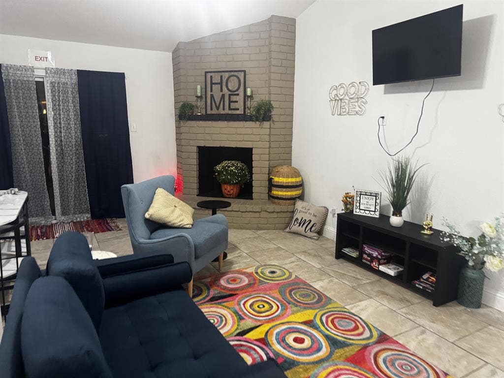 Co-Living Rooms For Rent