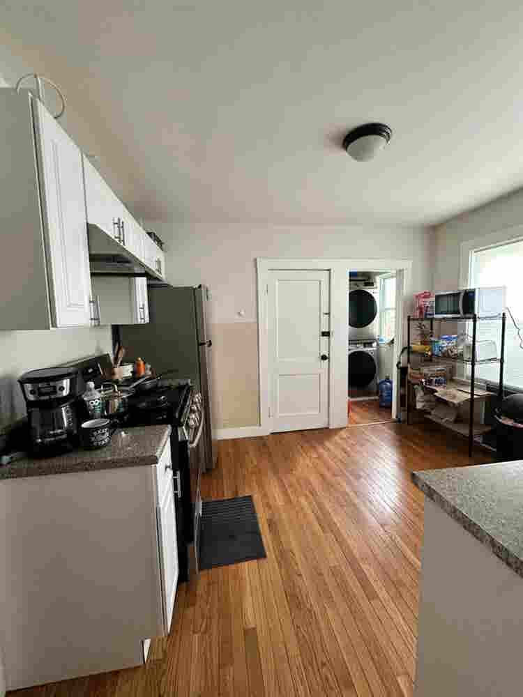 Furnished room for rent asap🏡