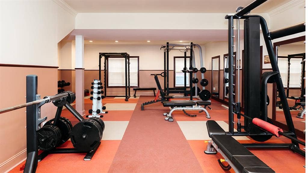 Sublease for Spring !