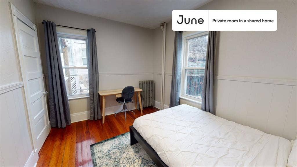 3 BR in Boston