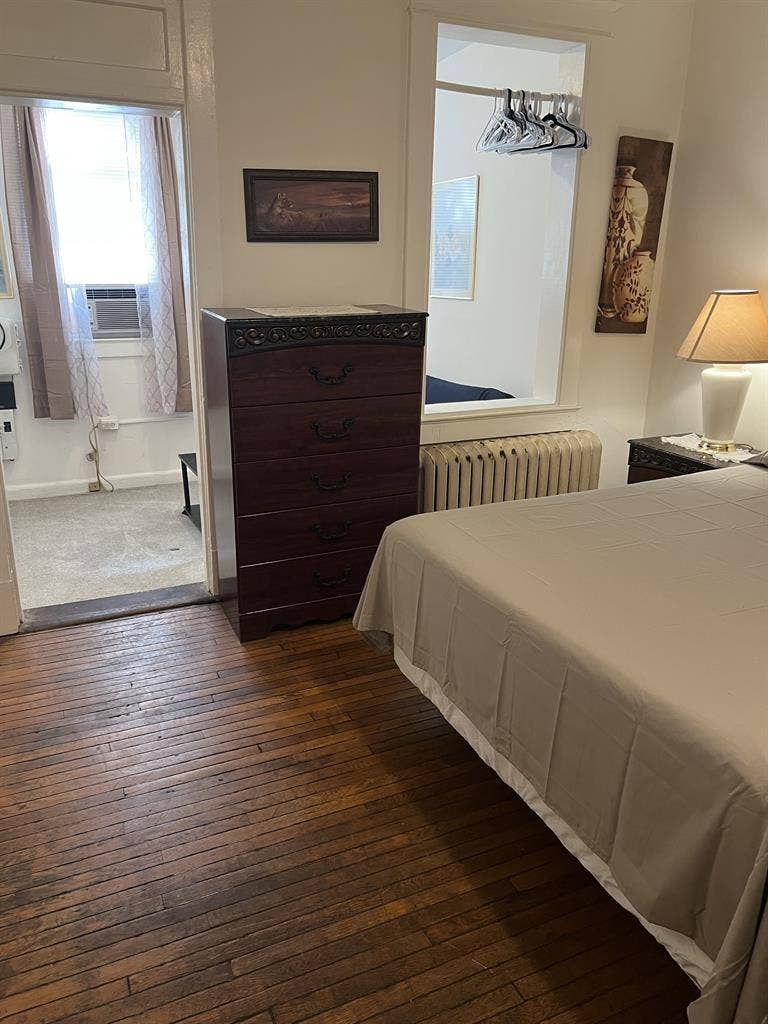 Furnished room for rent in Petworth