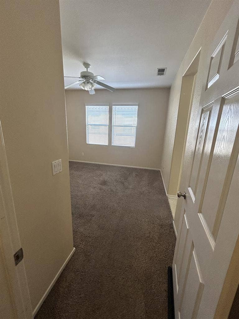 Master bedroom avail now - Jan 1st!