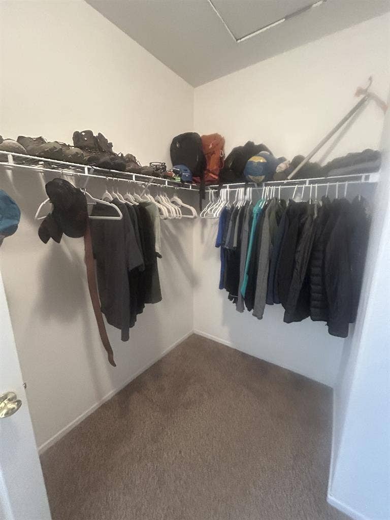 Master bedroom avail now - Jan 1st!