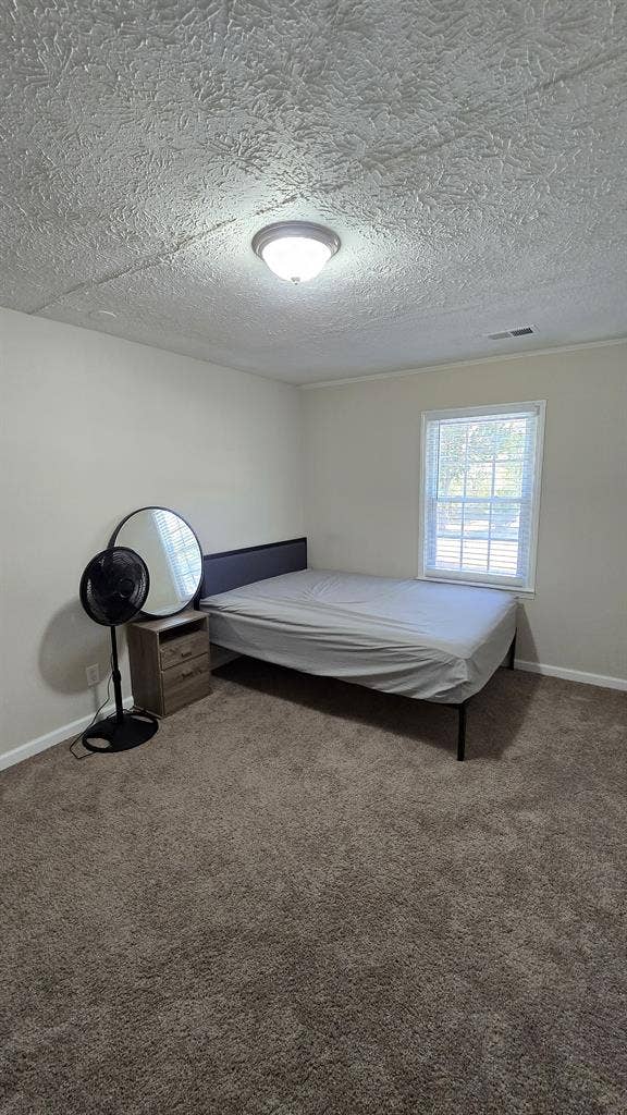 ROOMS FOR RENT – MOVE IN READY