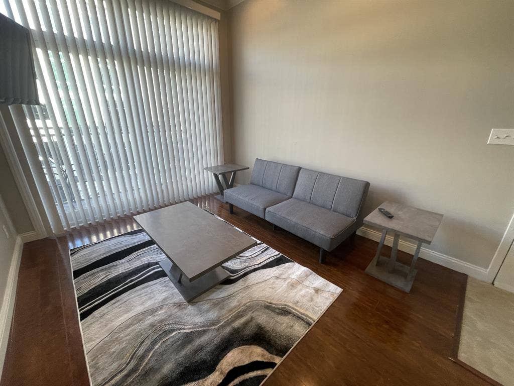 One Bedroom | One Bath | Sublease