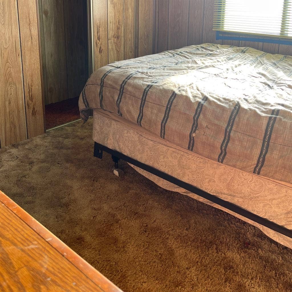 ROOMS IN COZY HOME AVAILABLE