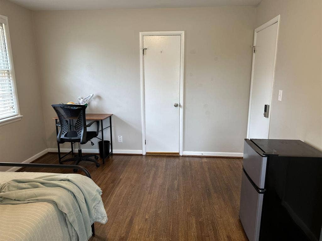 6 BR in Huntsville