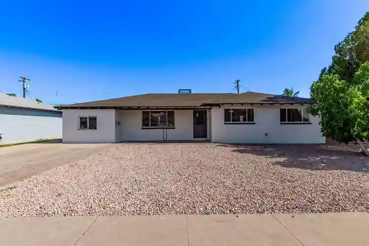 10 BR in Mesa