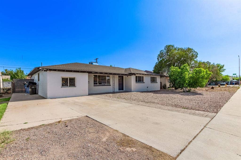 10 BR in Mesa