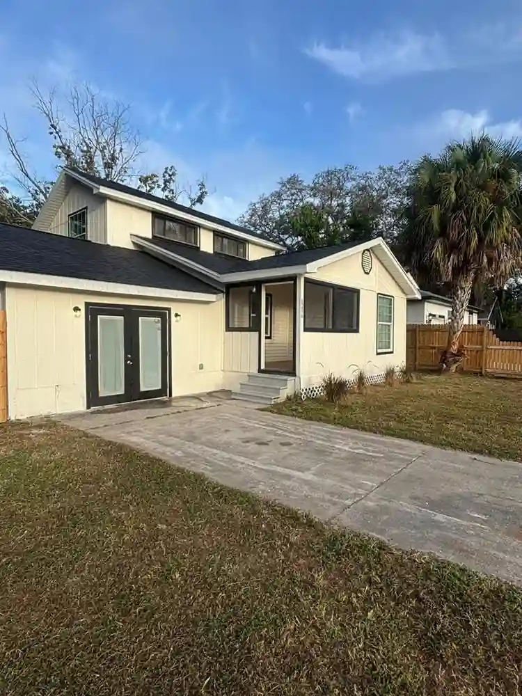 8 BR in Tampa