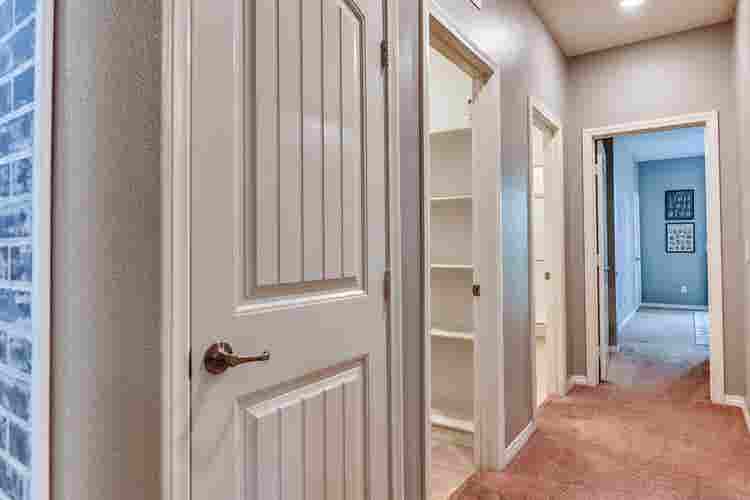 Fully Furnished/Wifi Utility inclu